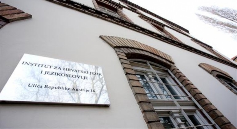 Osobna imena spomenici su društvenih promjena