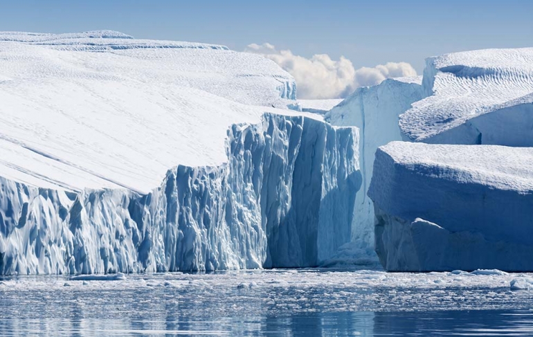 Ledeni krajolik Grenlanda. // Denis Burdin/Shutterstock